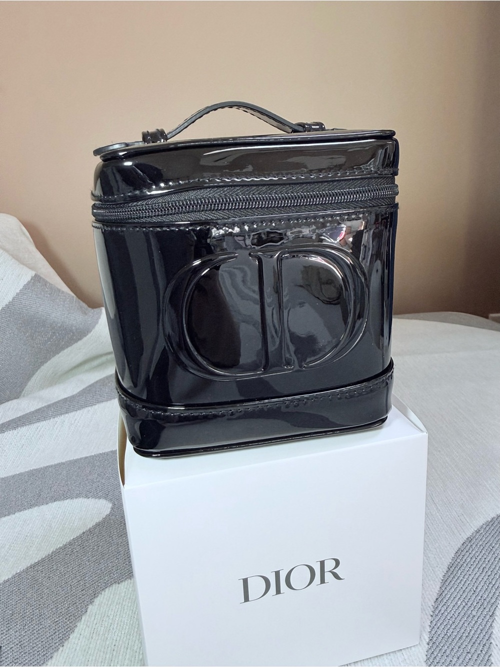 Dior Black Top Handle Cosmetic bag - Picture 3 of 8